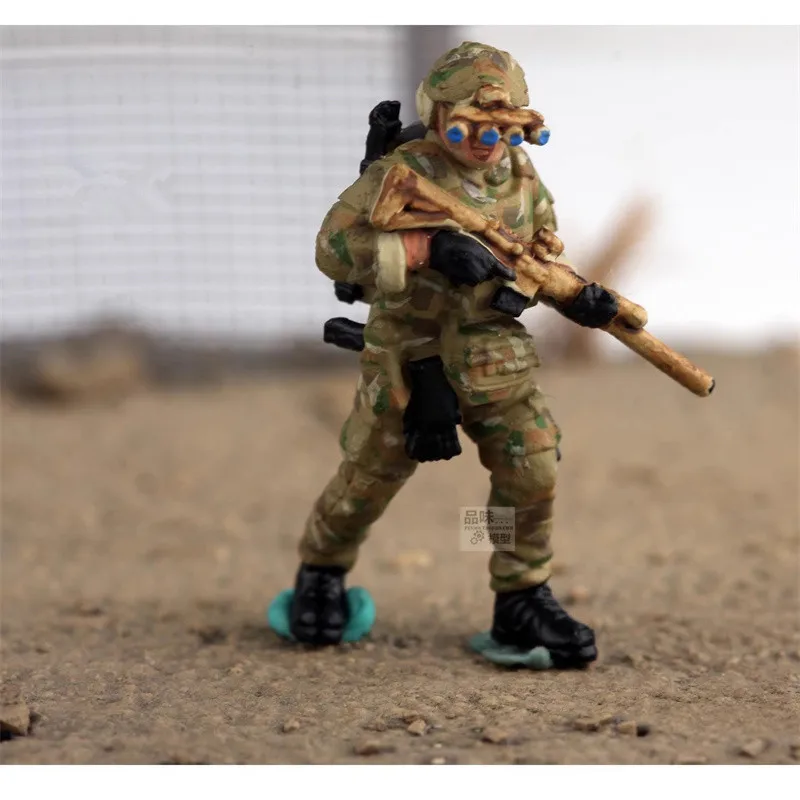 Modelo 1:72 de resina pintada, 4 Uds., figura de acción de soldados de la fuerza de tarea especial, accesorios de escena DIY, colección de muñecos de exhibición, regalos de juguete