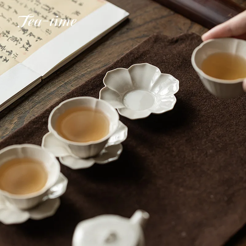 Grass Ash Cup Holders Sunflower Ceramic Cup Mat Chinese Tea Coaster Aesthetic Coasters For Cups Drink Items Tea Set Accessories