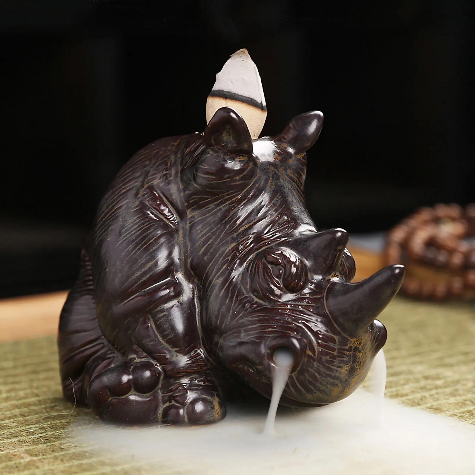 

1Pcs Tea Pet Backflow Incense Burner Ceramic Home Decoration Meditation Aid Purify Air Tea Ceremony Ornament