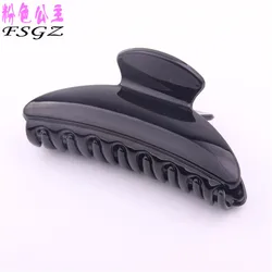 New Brand Headwear For Women Black Plastic Hair Claw Clips Summer Simple Hairpin Crab For Hair Beauty Hair Tools For Women