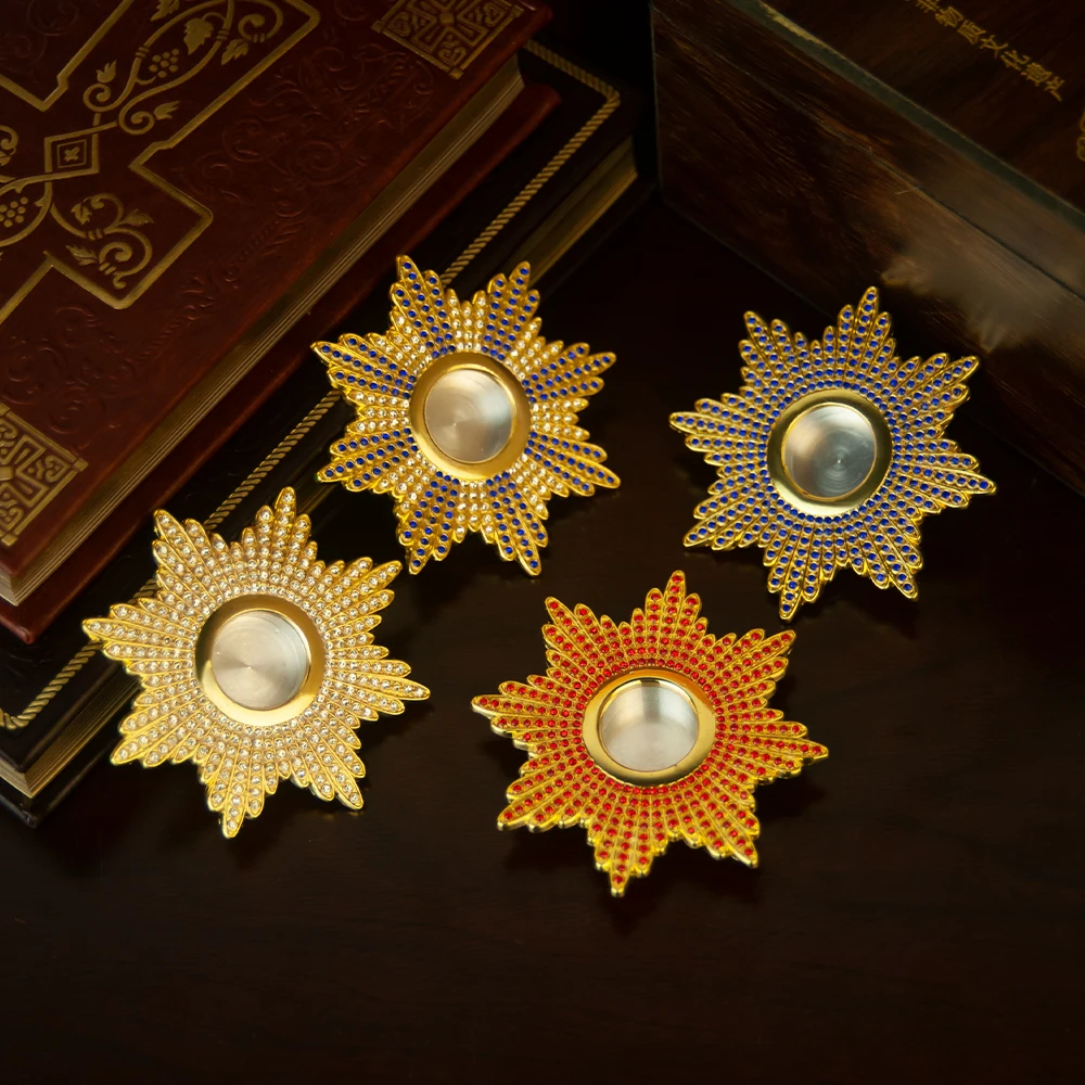HTISOK Orthodoxes Kreuz Jesus-Kruzifix Religiöse Artikel Kirchendekoration Kreuz-Ornament Reliquienkiste Schutzgehäuse – Detail 1