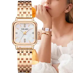 Marcas de lujo Mujeres Reloj de Cuarzo Cuadrado de Moda con Diamantes Diseño de la superficie de la concha de mar Color de Oro Fina Correa de Metal Relojes