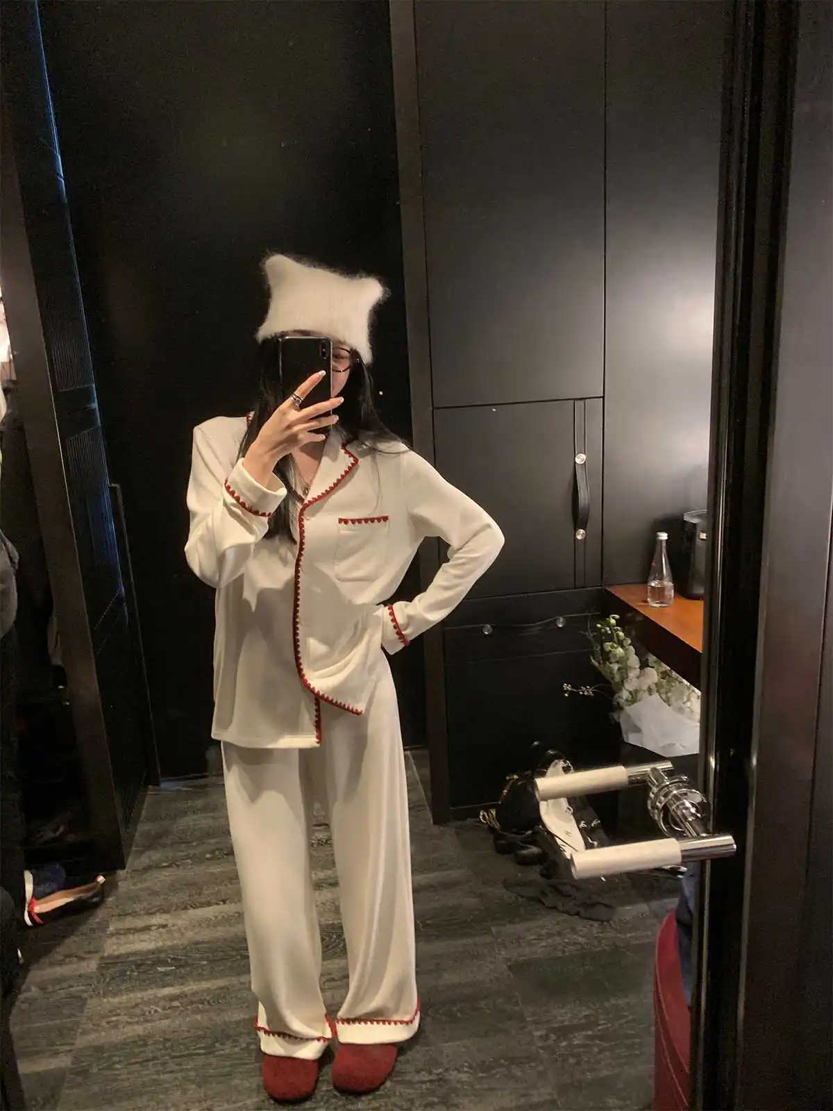 

German Velvet Spwear Women's Autumn Winter 2024 New Simple Casual Faion Thin Velvet Warm Home Clothes Set Long Pants