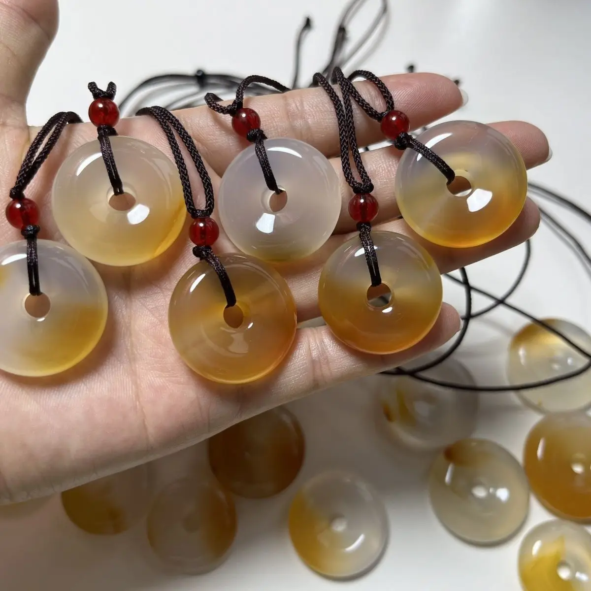 

Натуральный кулон с халцедоном, агатовый кулон, пара, нефритовое ожерелье, подарок на день рождения для парня, подруги, не выцветает