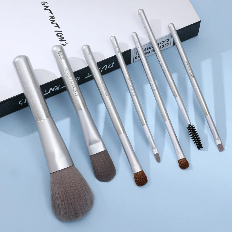 This Makeup Brush Set With A Sleek Light - Gray Pouch Offers Soft, Multi - Functional Brushes,