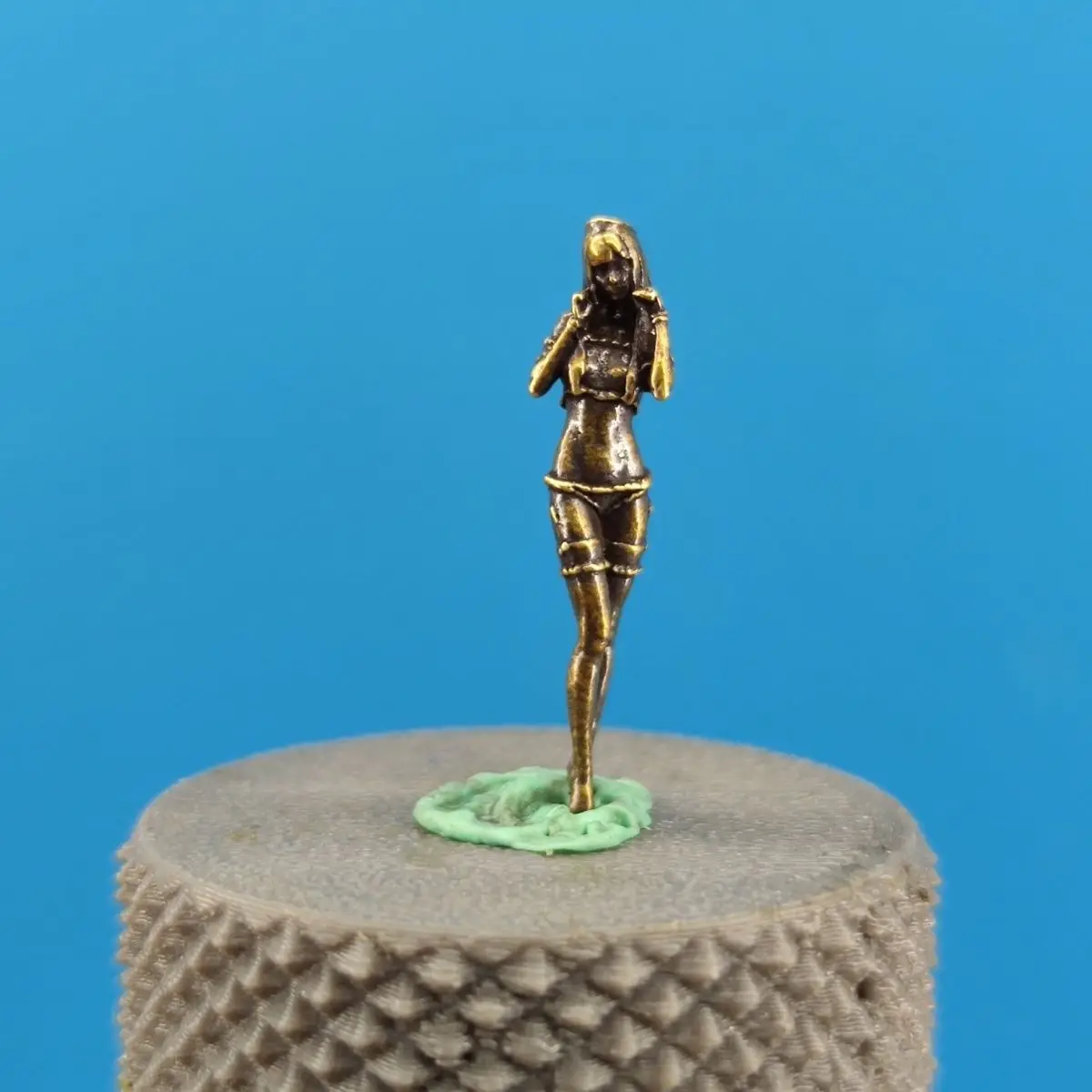 Premium Brass Lost Legend Anime Girl Figure - Secret Fairy Character Collectible Model Car Ornament for Home Decoration