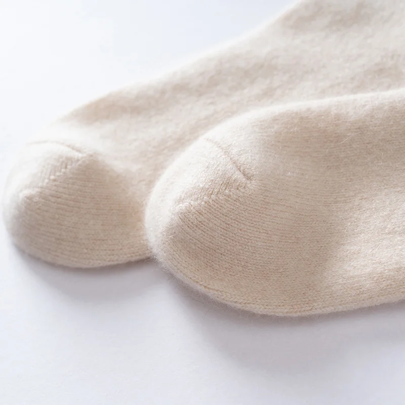 Warm Autumn/Winter Pure Cashmere Thick Socks Unisex Thick Warm Knitted Stockings Warm Fashion Solid Color Socks For Men /Women