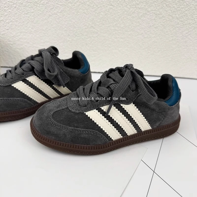 

New Children's Running Shoes 2025 Autumn New Stripe Tidal Current Style Outdoor Sports Shoes Comfort Non-slip for Boys and Girls