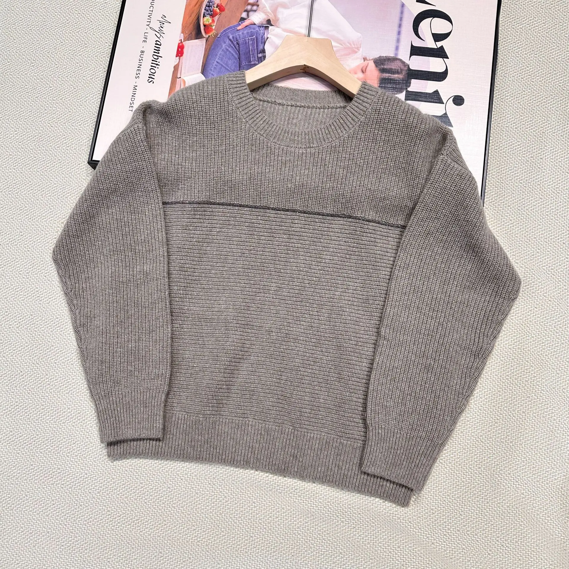 Women's Cashmere Sweater, Slim Tops for Female, Casual, Versatile, Comfortable, New Fashion, Autumn and Winter