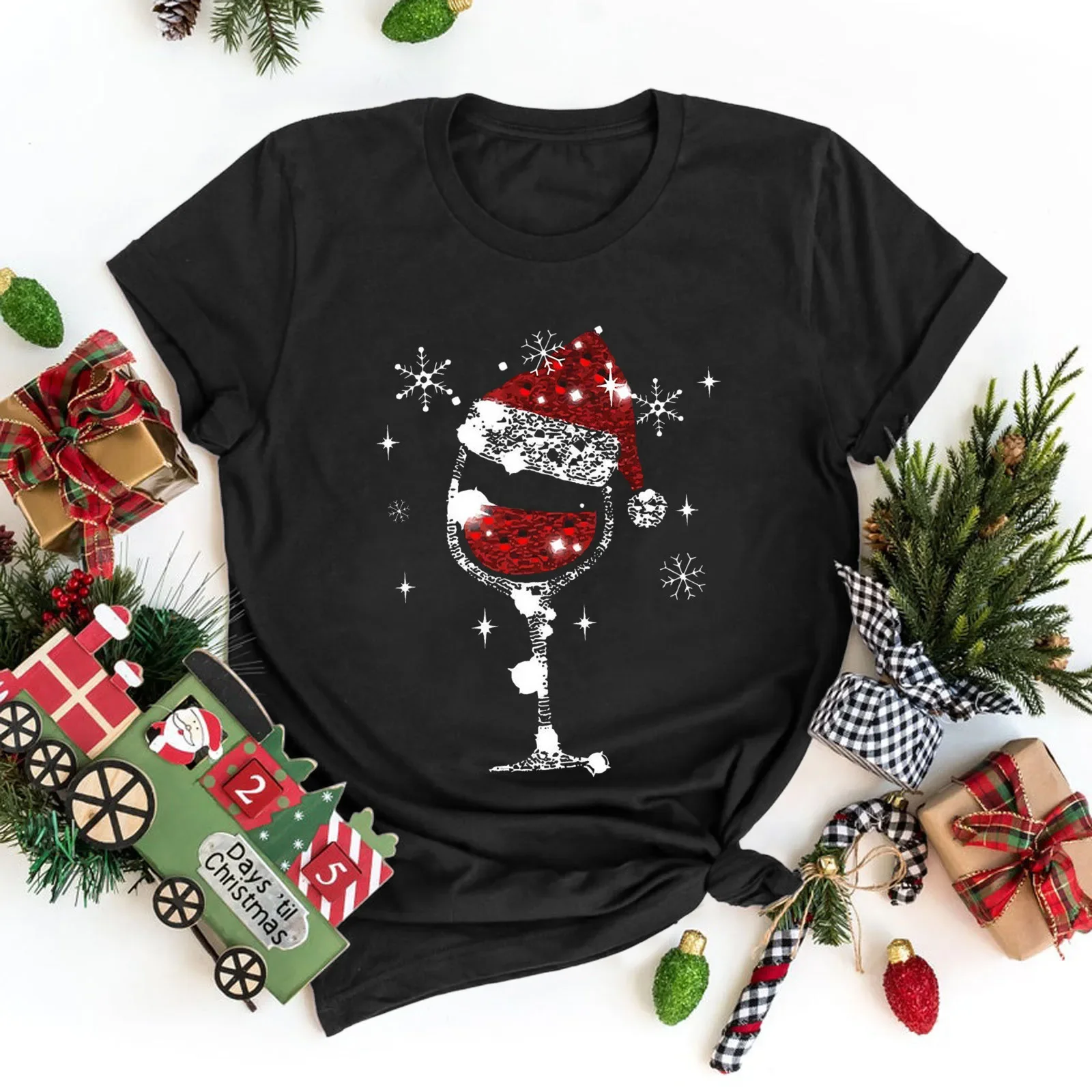 Christmas Women\'s Casual T-Shirs 2024 Summer Red Hat Wine Glass Graphic Tees XMAS Funny Print Tops Short Sleeve O-Neck Clothes