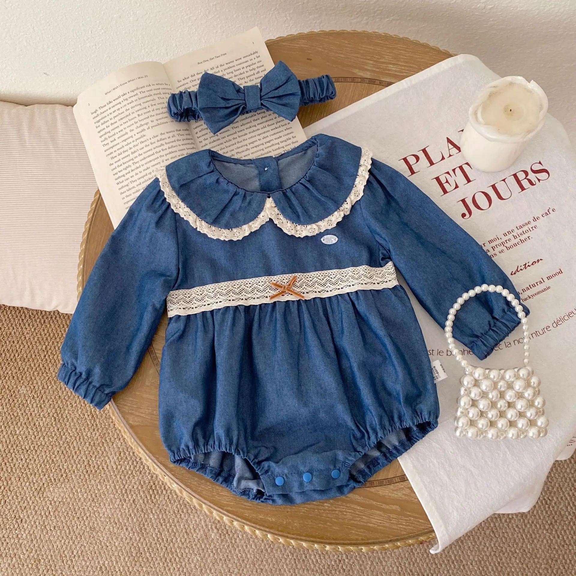 2026 Girls' Spring New Denim Bag Butt Ha Yi Fashionable Lace Edge Doll Collar Baby Jumpsuit Bow