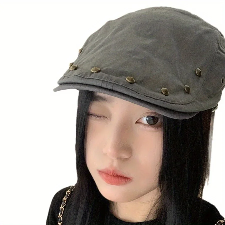 

Vintage Newsboy Cap with Rivet Details Sun Protection Visor Beret for Women Summer Fashion Face Slimming Hat