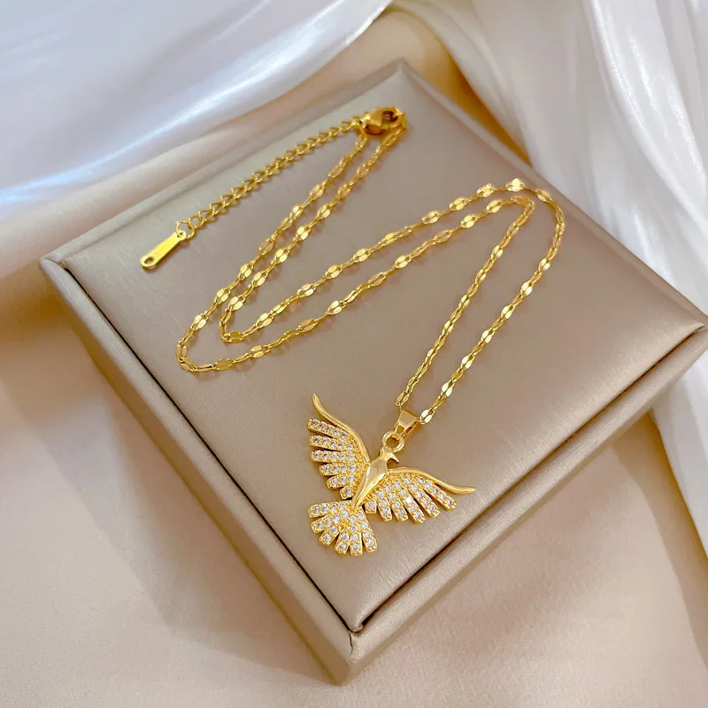 Sparkling 18K gold-plated phoenix pendant necklace, suitable for women's retro style, stainless steel necklace for daily wear