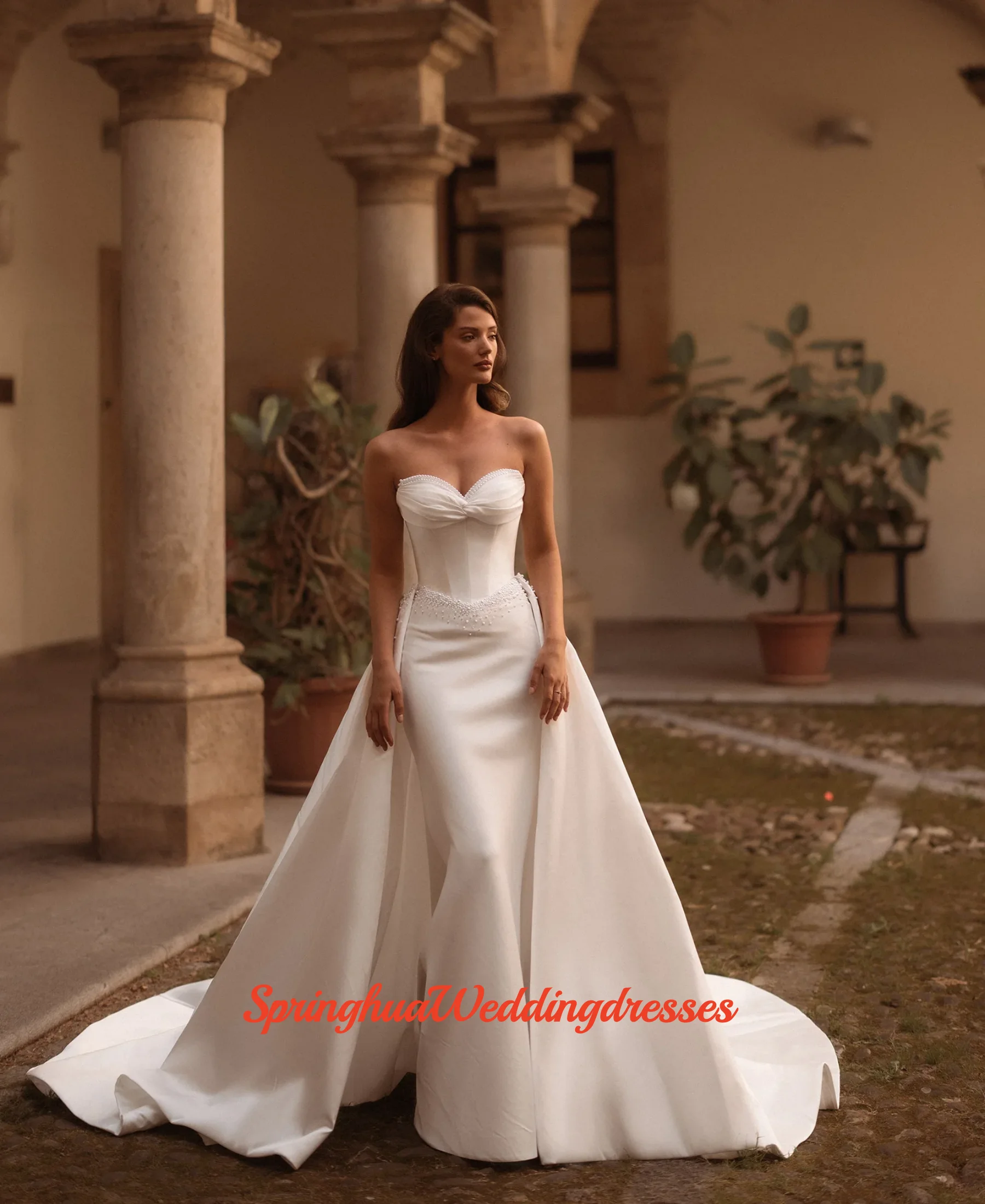 Maßgeschneidertes Vestidos De Novia 2 En 1 Desmontable Satin-Hochzeitskleid Corte Vestido Noiva Minimalista Curvy Novias