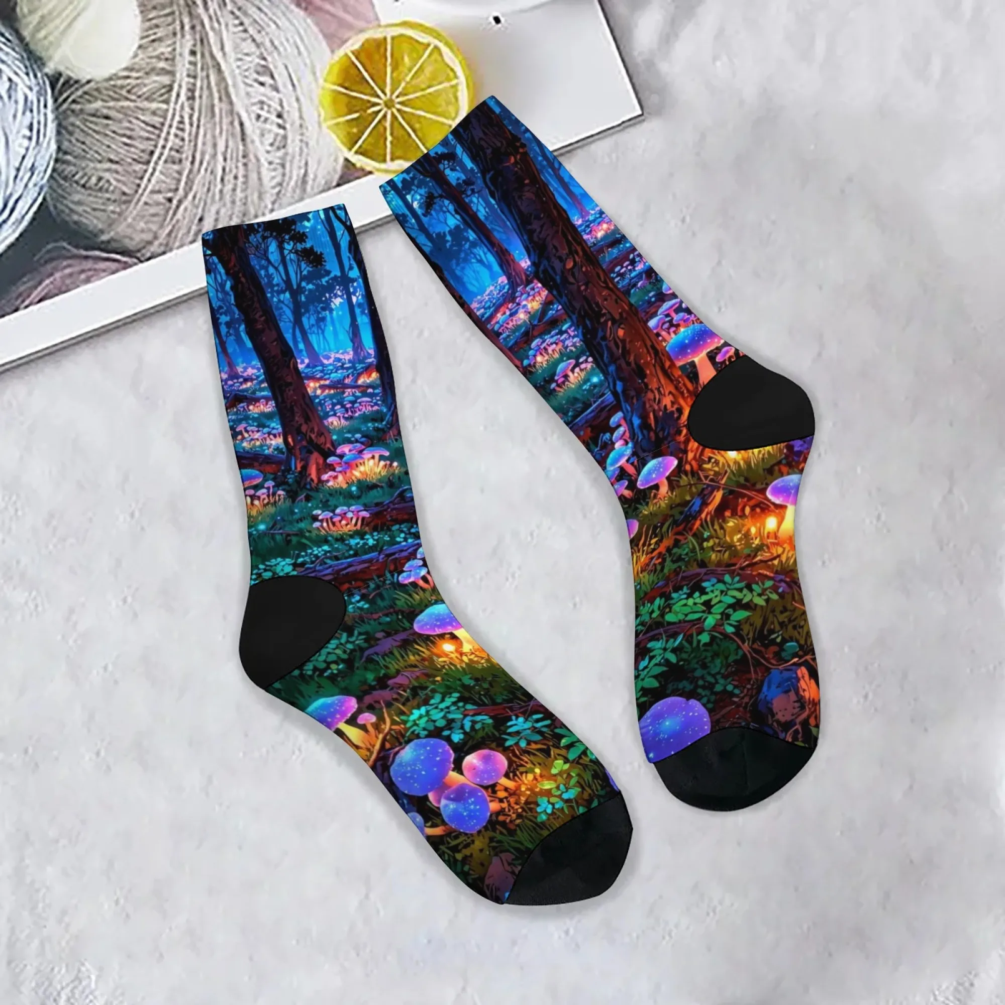 

Fantasy Mushroom Forest Casual Men's Socks Comfortable Breathable Non-slip Socks Novelty Harajuku Street Hip-hop Crew Socks Gift