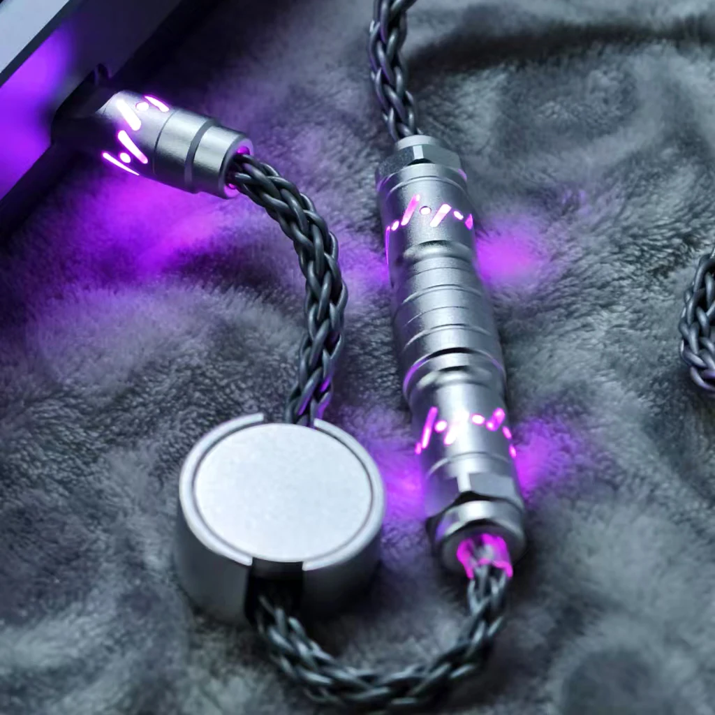 Hiomu Aviation Plug-in Cable Luminous Hollow RGB Single Crystal Copper Customized 8K Magnetic Axis Keyboard Charging Cable 1.5m