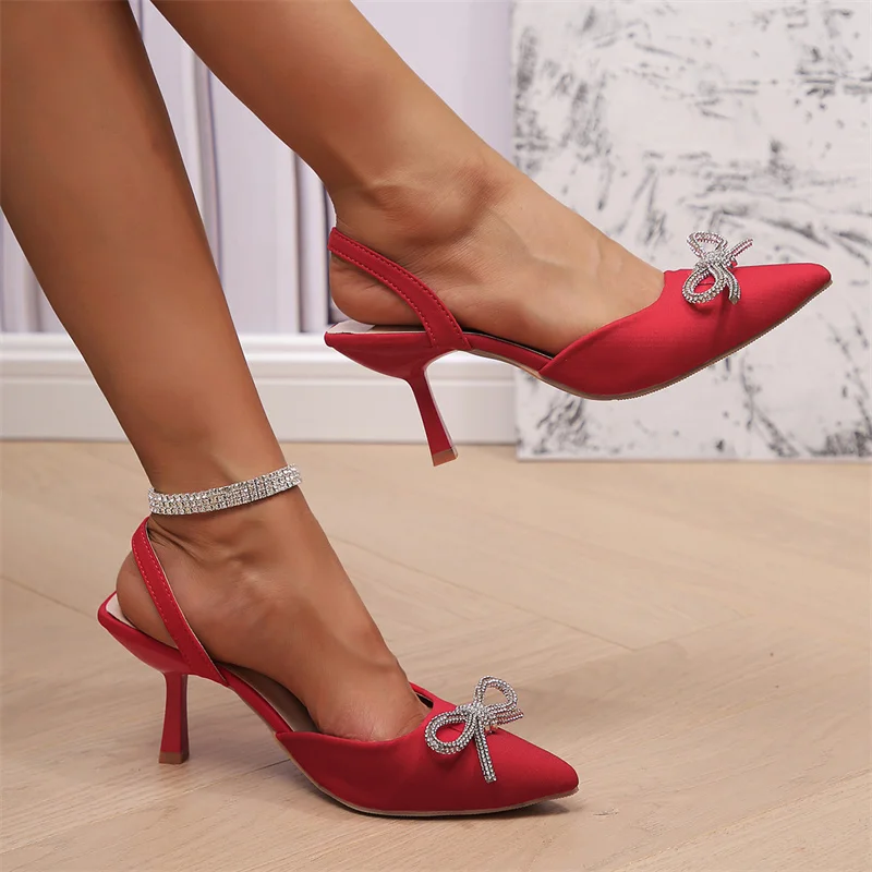 2024 Summer New Style Fashionable and Comfortable Versatile Sandals Rhinestone Bow Toe Toe Pointed Back with Hollow Slippers