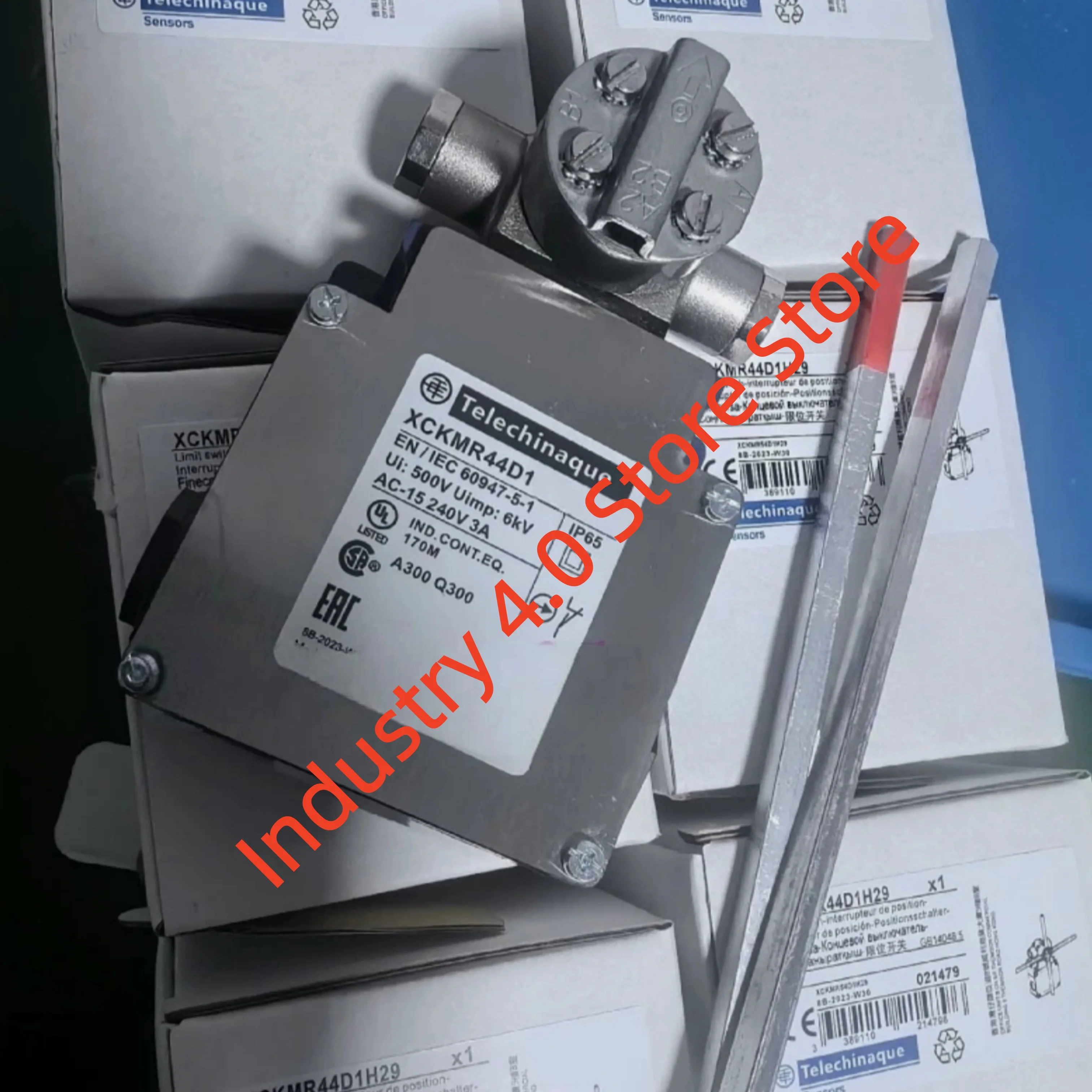 

Новый оригинальный концевой выключатель XCKMR44D1 XCKMR44D1H29