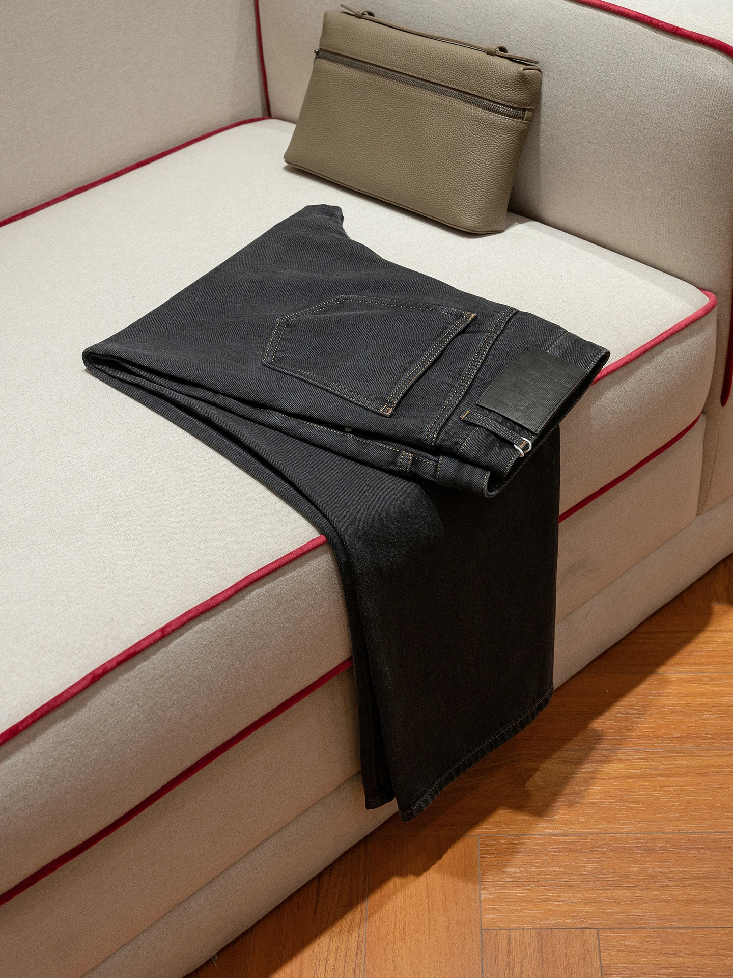 

Винтажные мужские джинсы из хлопкового денима 12 унций, свободного прямого кроя, черные, комфортные, дышащие, не дают усадки, весенняя коллекция