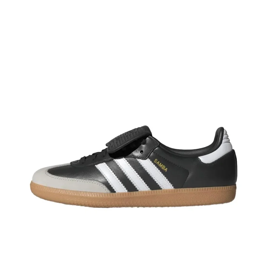 Adidas leather fashion versatile sports low cut wear-resistant board shoes for men and women in black and white