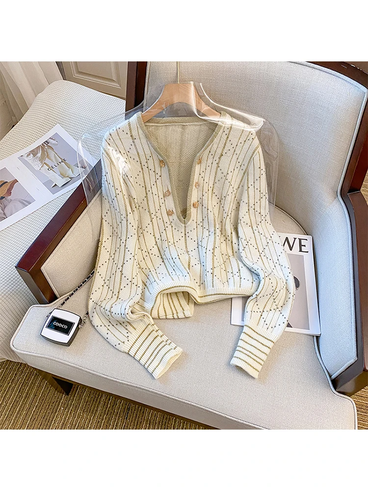 Autumn Winter Women French Vintage V-neck Sweater Old Money Jumper Long Sleeve Knitwears Aesthetic Design Jerseys Elegant Chic