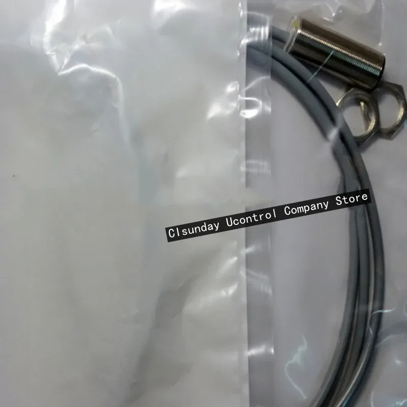 

Новый бесконтактный переключатель BES M18MG-USC70B-BV02, 3 шт.