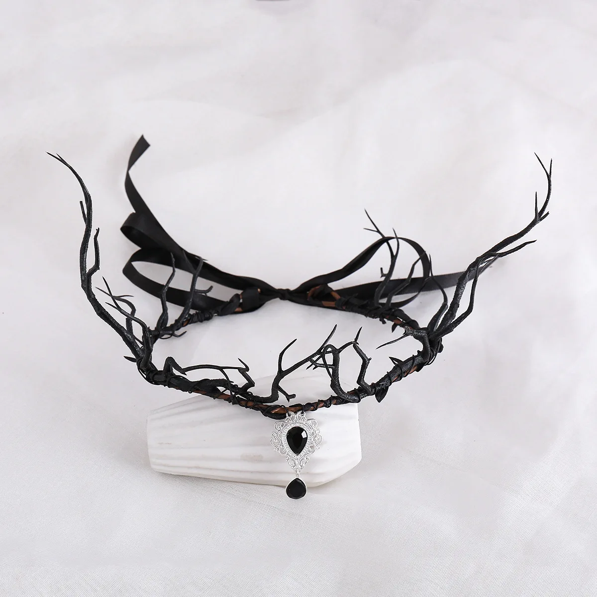 

Thorn Crown Eyebrow Pendant Elf Headpiece Stage Performance Headpiece Hair Ornament Exotic Style Tree Branch Headpiece