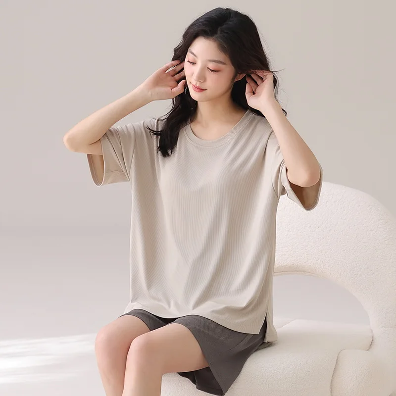 New Summer Pajama Women's Ice Silk Short-sleeved Shorts Set with Chest Pads Anti-protrusion Dots Solid-color Casual Home Wear