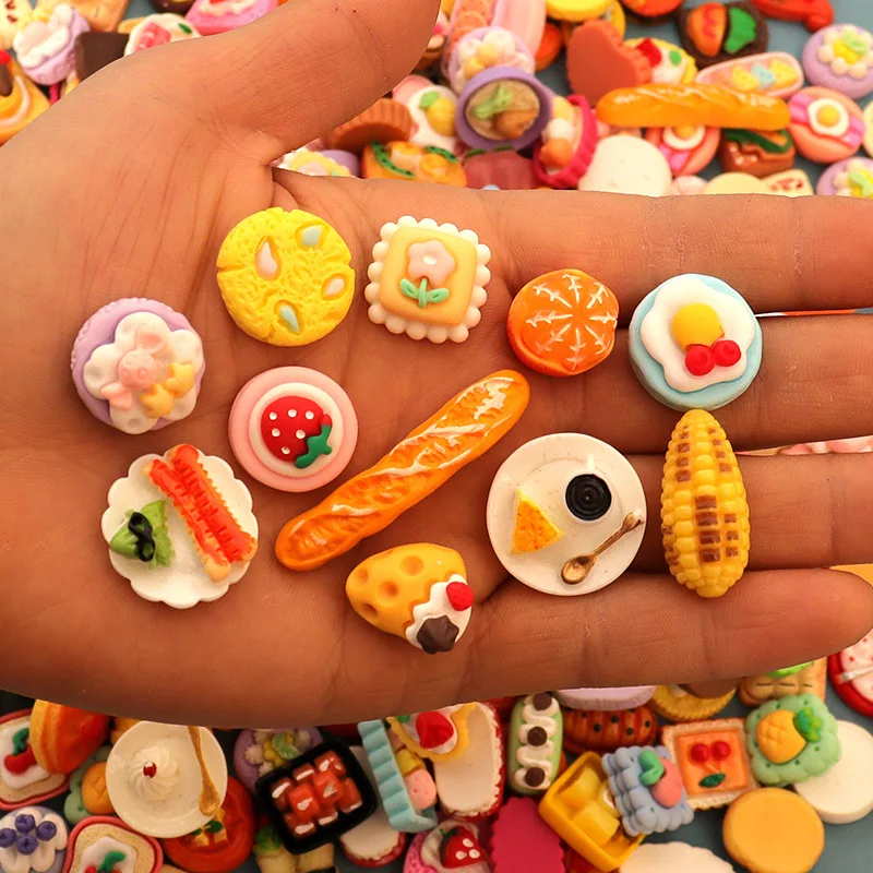 10x Mini symulacja ciasta chleb herbatniki Mini jedzenie domek dla lalek akcesoria do dekoracji kuchni DIY udawaj zagraj w zabawkę dla dzieci losowo