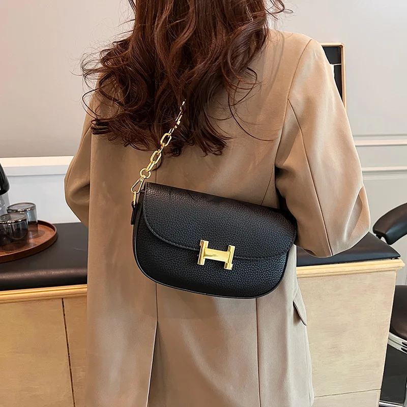 

High-Quality Chic Mini Bag | Women's Stylish Versatile Crossbody, Simple Retro Handbag