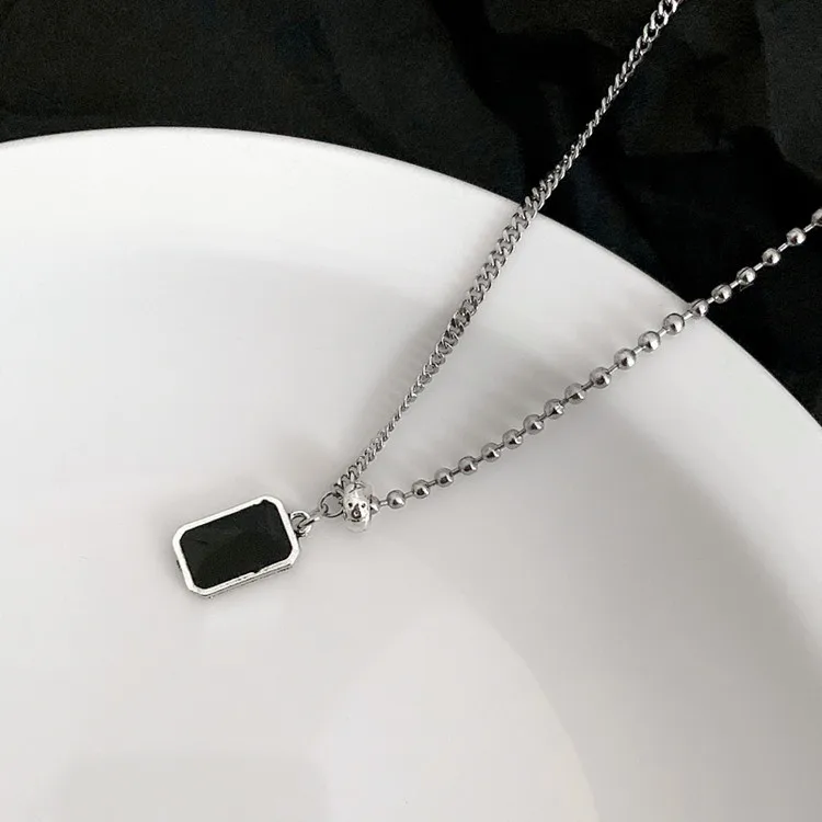 

925 Sterling Silver Rectangle Black Stone Letter Necklace for Women Men Couple Clavicle Chain Fine Jewelry Party Accessories