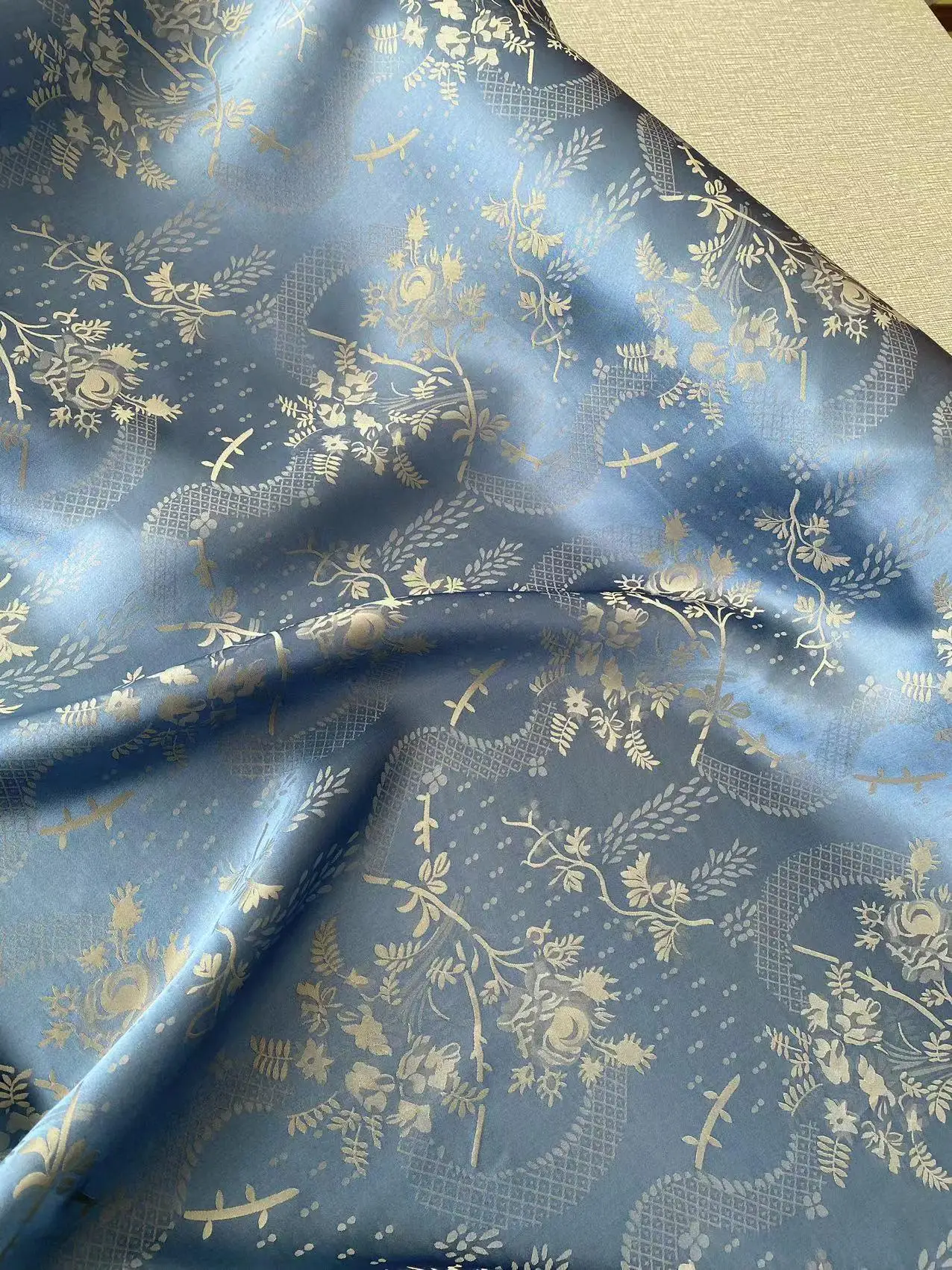 

Jacquard Satin Real Silk Interwoven Fabric Blooming All Year Round Heavy Crepe Cheongsam Hanfu Chinese Style Handmade