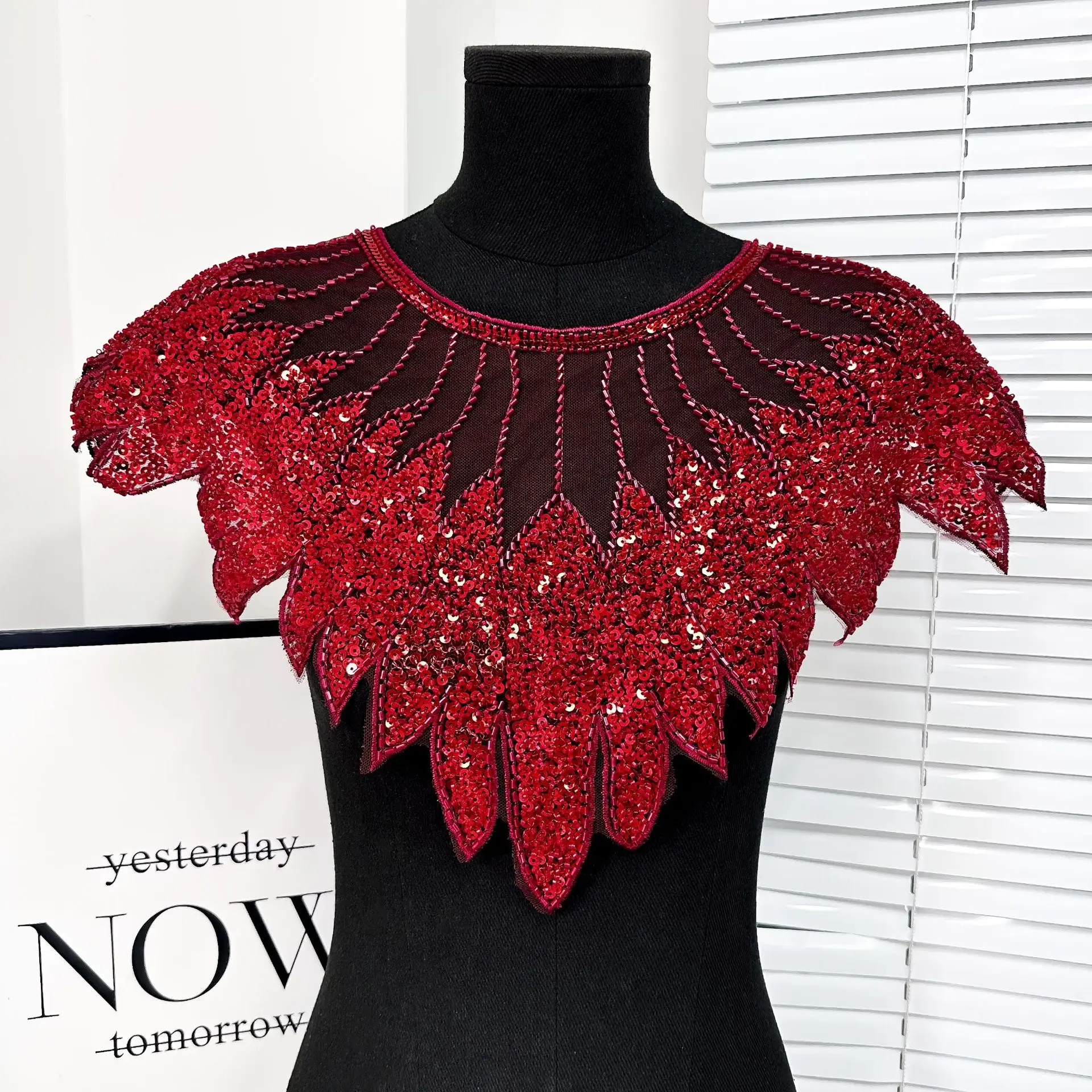 

Sew on Beaded Applique Sequins Lace Collar Shining DIY Craft Lace Neckline Exquisite Neckline Patch Sewing