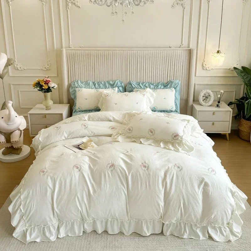 Elegant Rose Embroidery Lace Ruffles Bedding Set Skin-friendly Washed Cotton Princess Wedding Duvet Cover Bed Sheet Pillowcases