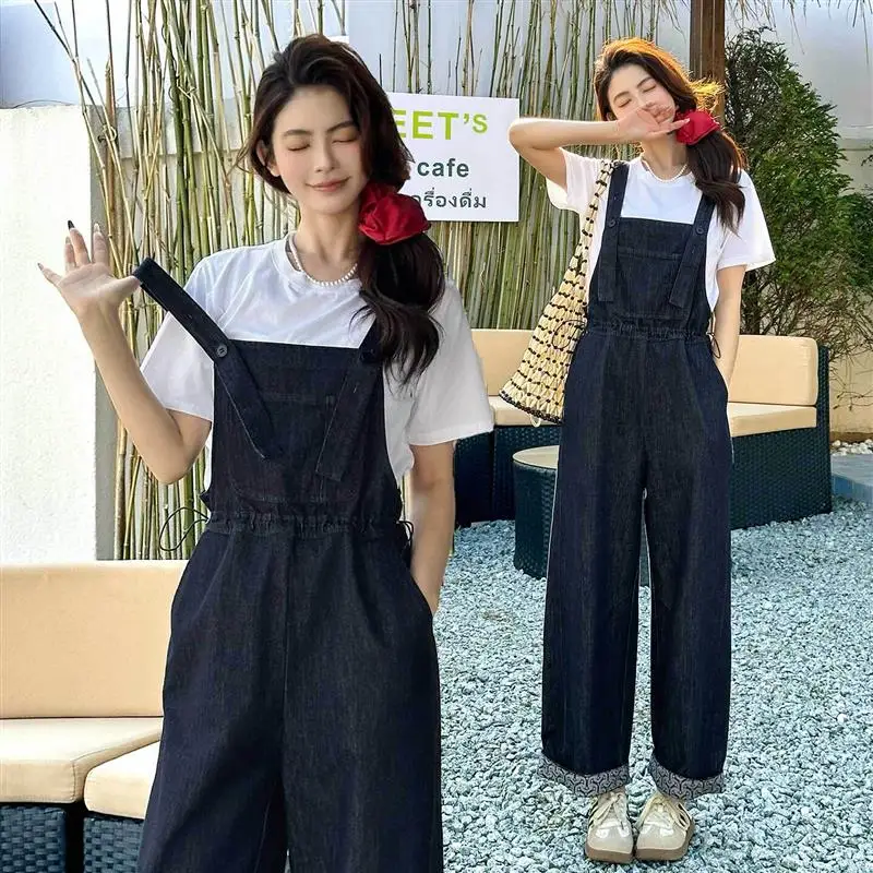 

Женский джинсовый комбинезон-двойка свободного кроя: повседневный комплект из футболки и комбинезона для весны и лета, новый, дышащий, комфортный