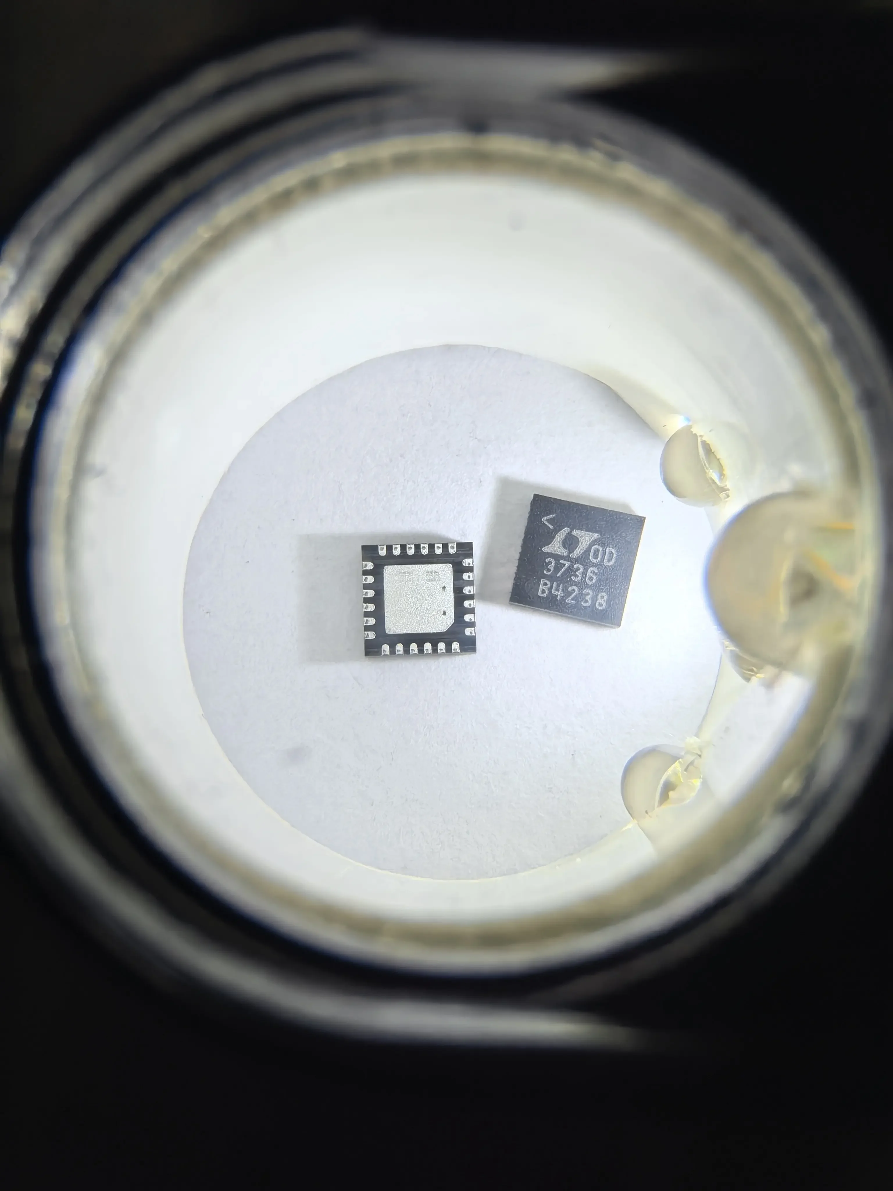 LTC3736 LTC3736EGN LTC3736EUF - Dual 2-Phase, No RSENSE, Synchronous Controller with Output Tracking