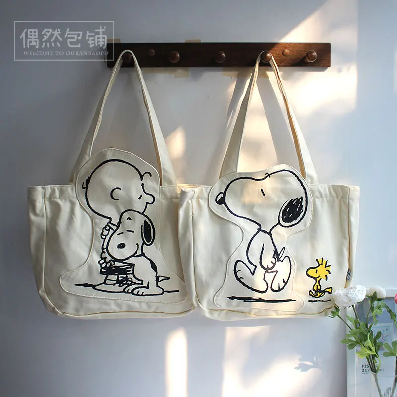 

Snoopy Canvas Shoulder Bag Cartoon Cute Zipper Large Capacity Outing Storage Tuition Bag