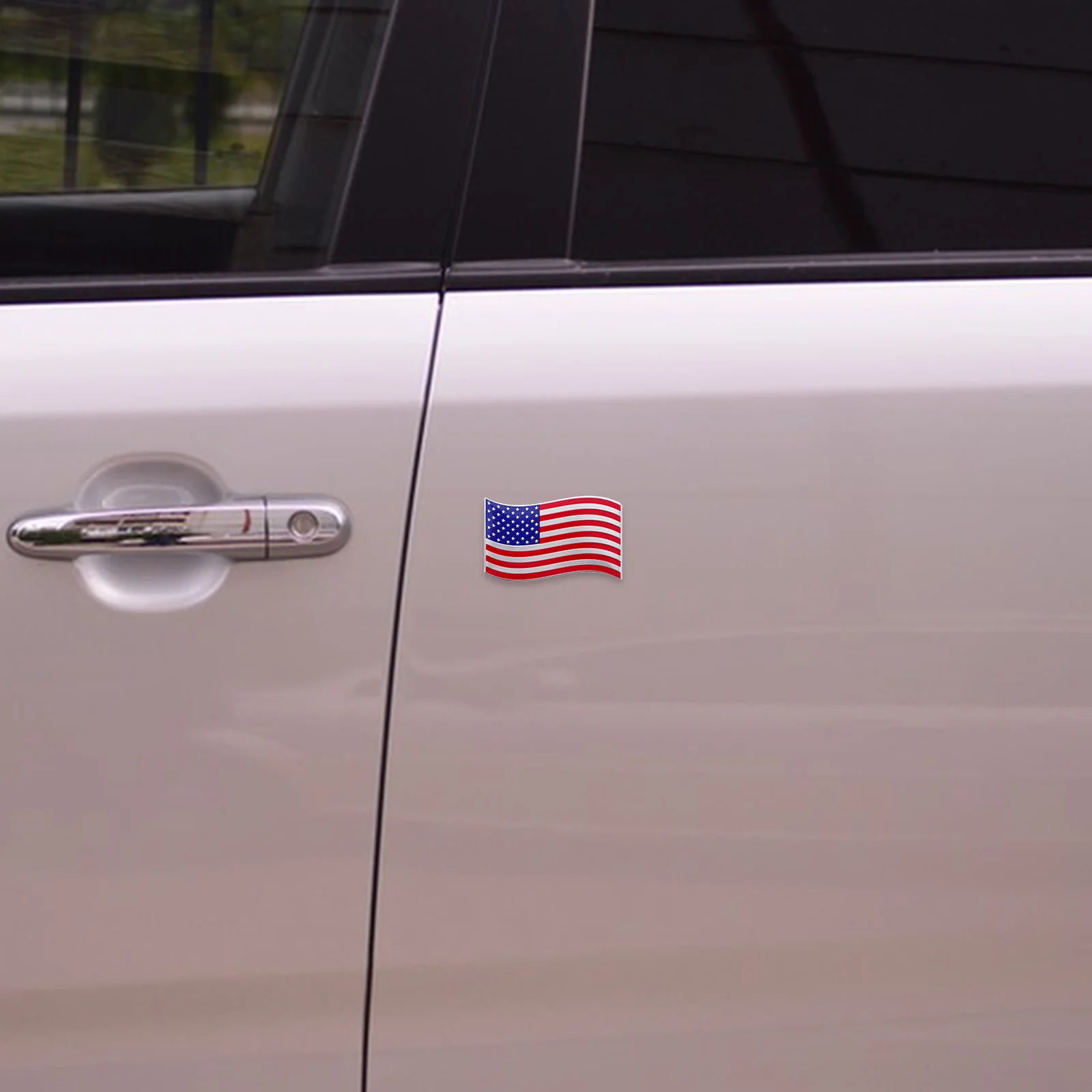 

Flag Sticker for Cars Trucks Metal Decorative Automotive Exterior Badge Decal Us Flag Design Vehicle Styling Accessory for Men