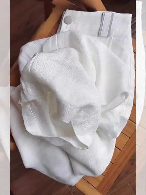 กางเกงขายาวเอวสูงทรงตรงสีขาวสำหรับผู้หญิง สไตล์ลำลอง ใส่สบาย ทรงหลวม สไตล์ญี่ปุ่น เหมาะสำหรับใส่ไปทำงาน ผลิตจากโพลีเอสเตอร์