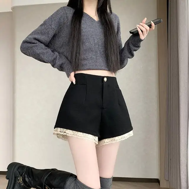 2026 Autumn and Winter New A-word Shorts Women's Lace Lace Slim-fitting and Thin Versatile Leggings