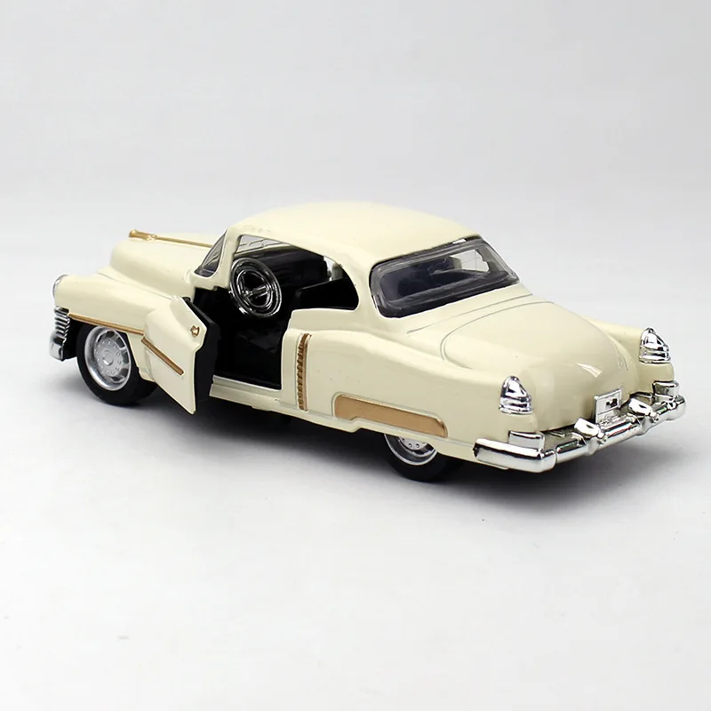 لعبة جديدة نموذج سيارات 1/32 مقياس سبيكة دييكاست نموذج سيارة كلاسيكية محاكاة التراجع للتحويل نموذج سيارة عشاق الهدايا