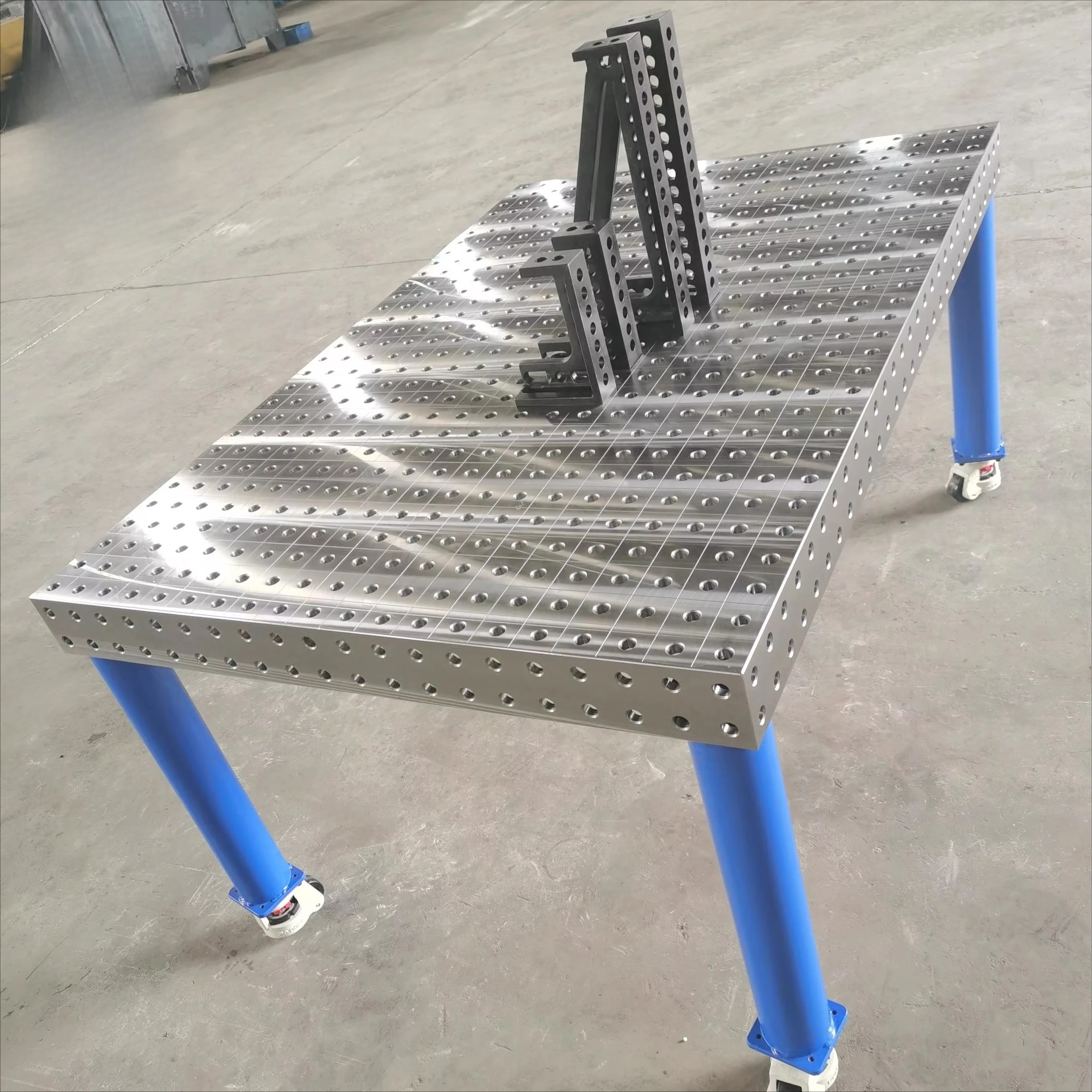 Steel Polished 3D Welding Table Multifunctional Clamp Wheel Legs