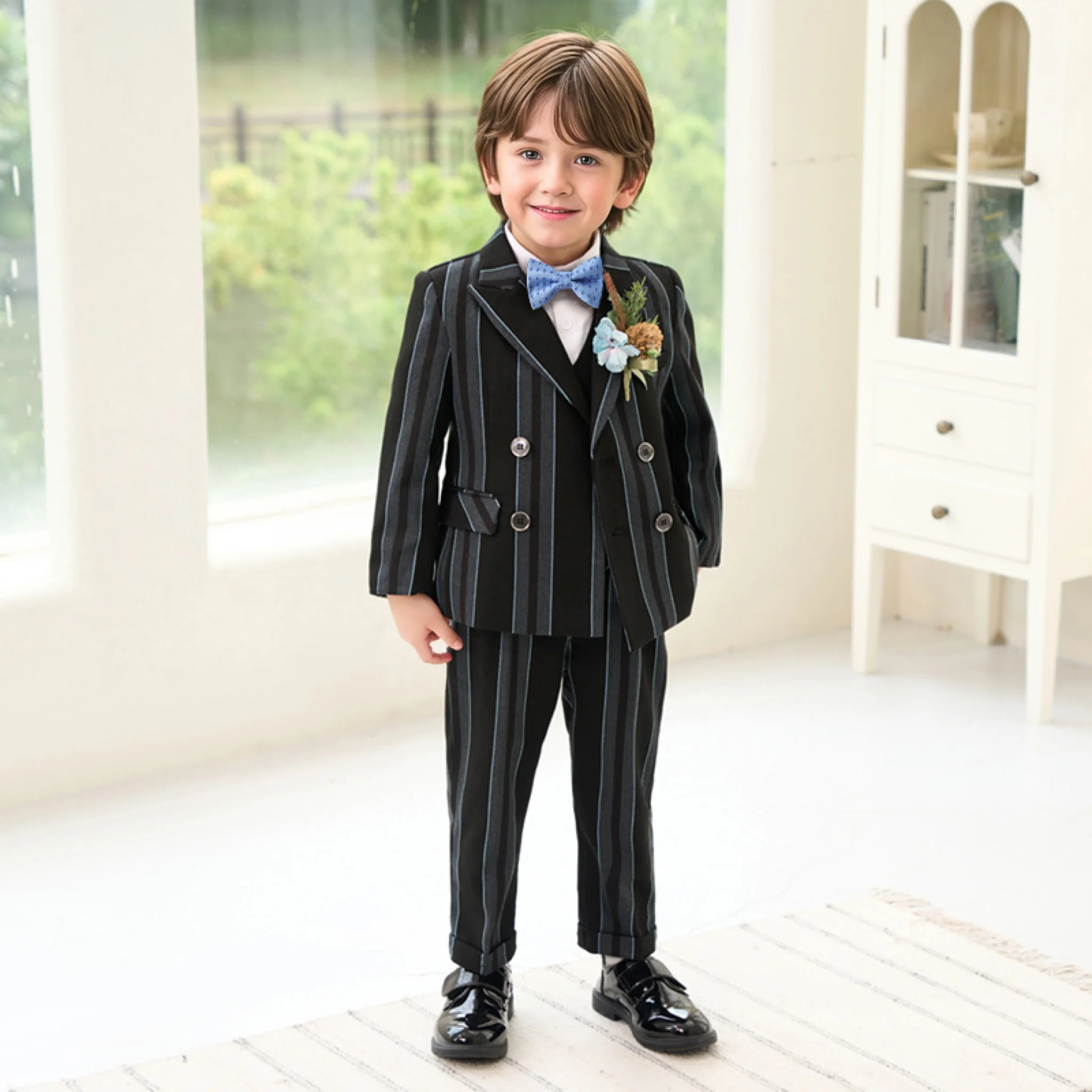 3Pieces Boys Black Striped Suit Set With Jacket Vest Pants Kids Formal Wear for Weddding Children's Birthday Performance Blazer