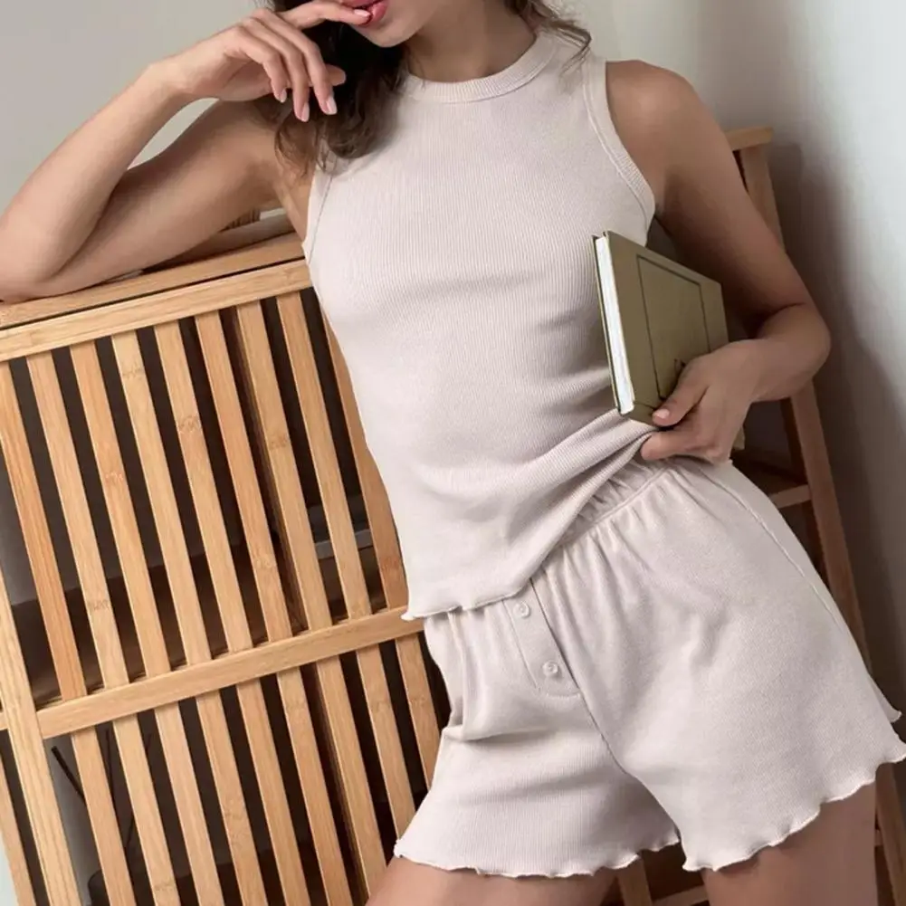 

Relaxed Fit Women’s Sleepwear Women’s Two-piece Pajama Set Soft Touch Lounge Outfit Comfortable Sleepwear for Home Party