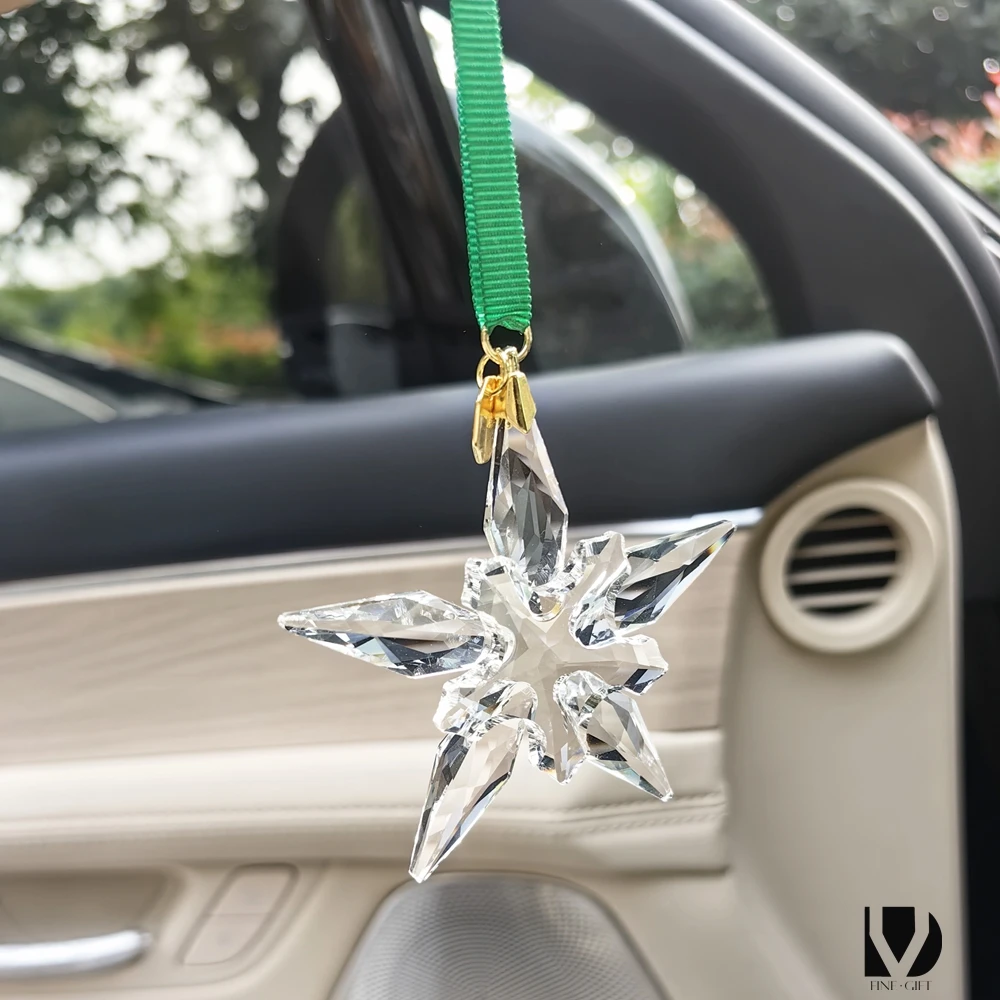 

2025Austrian Crystal Snowflake Car Pendant Transparent Crystal Large Christmas Snowflake Charms Hanging Ornaments Car Decoration
