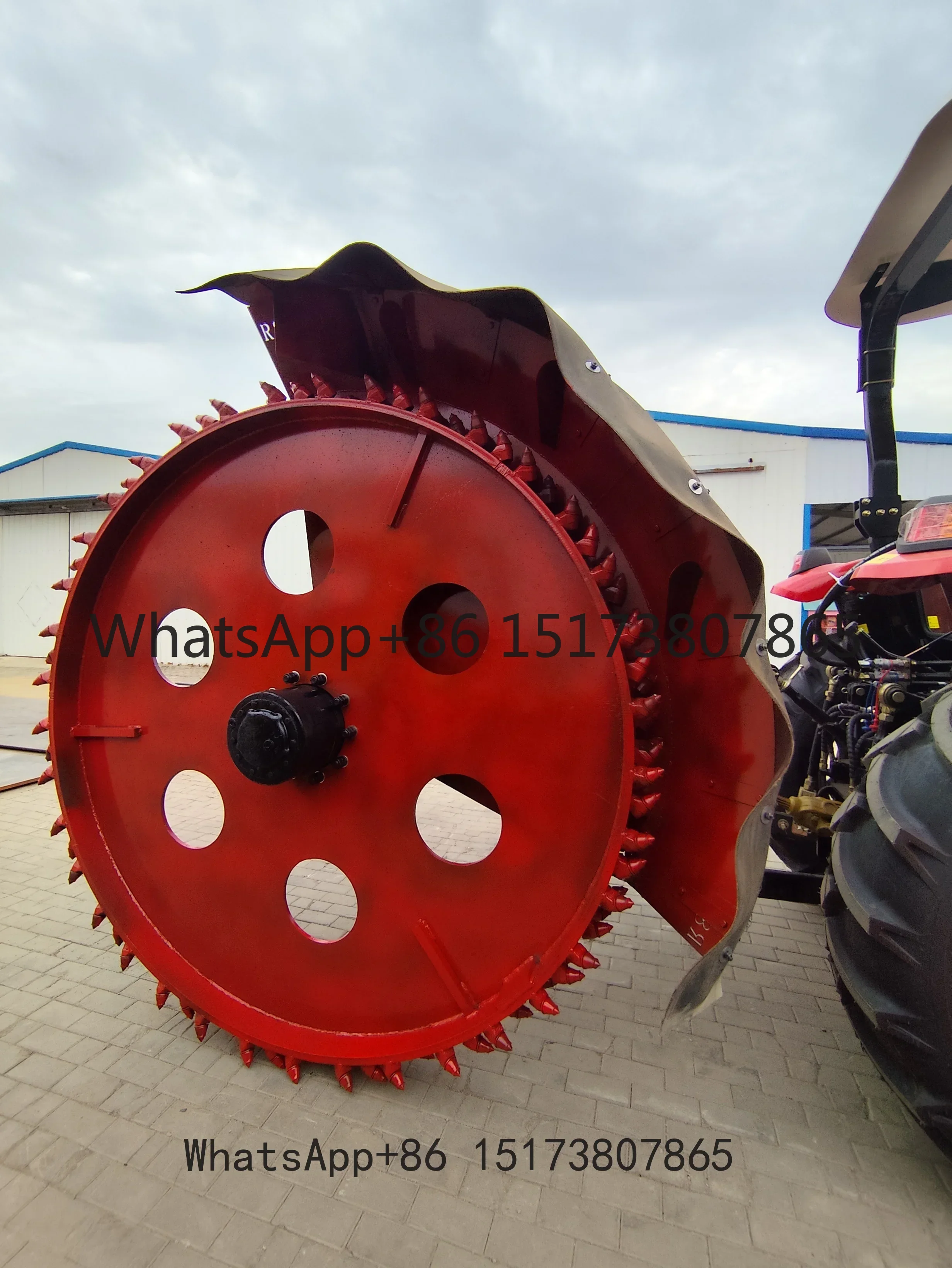 New Disc Type Trencher Agricultural Tractor with Gearbox Engine and Bearing Core Components for Farming