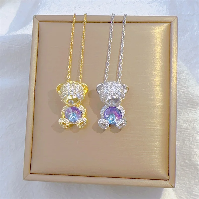 رائعة شخصية الوردي ضوء الفاخرة لطيف الدب قلادة الموضة الرجعية مايكرو مطعمة تصميم المجوهرات قلادة الفولاذ المقاوم للصدأ