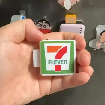 Miniaturní LED světelná cedule Magnet na ledničku Mini mrazák Model Noční světlo Dekorace domečku pro panenky 7 Hračka do supermarketu Skříňka 10 nejlepší prodej Buzo formule 1 - №4