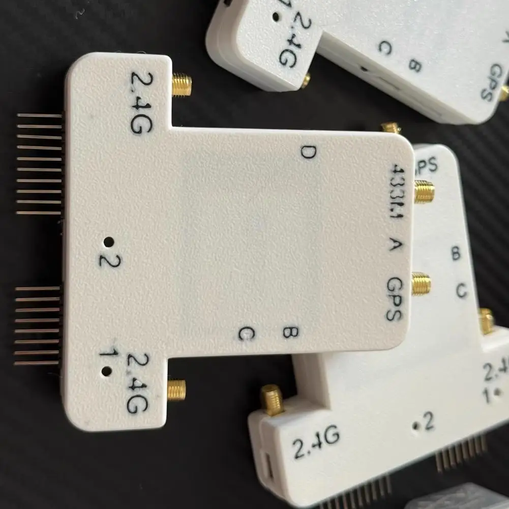 Scheda di espansione 4 in 1 Schermo da 2,8 pollici + 433 m Rf + Esp32s2 + Modulo GPS per modulo esterno Flipper Zero per analisi di segnali/dati