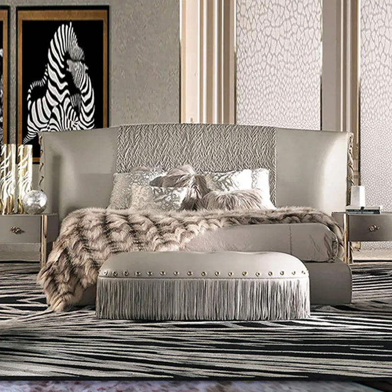 Lit en cuir de luxe léger